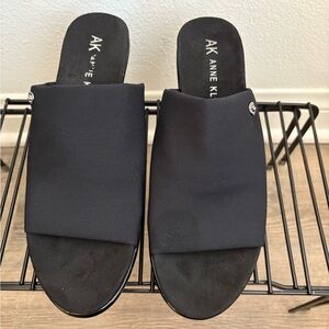 Anne Klein Black Mules Minimalist Design